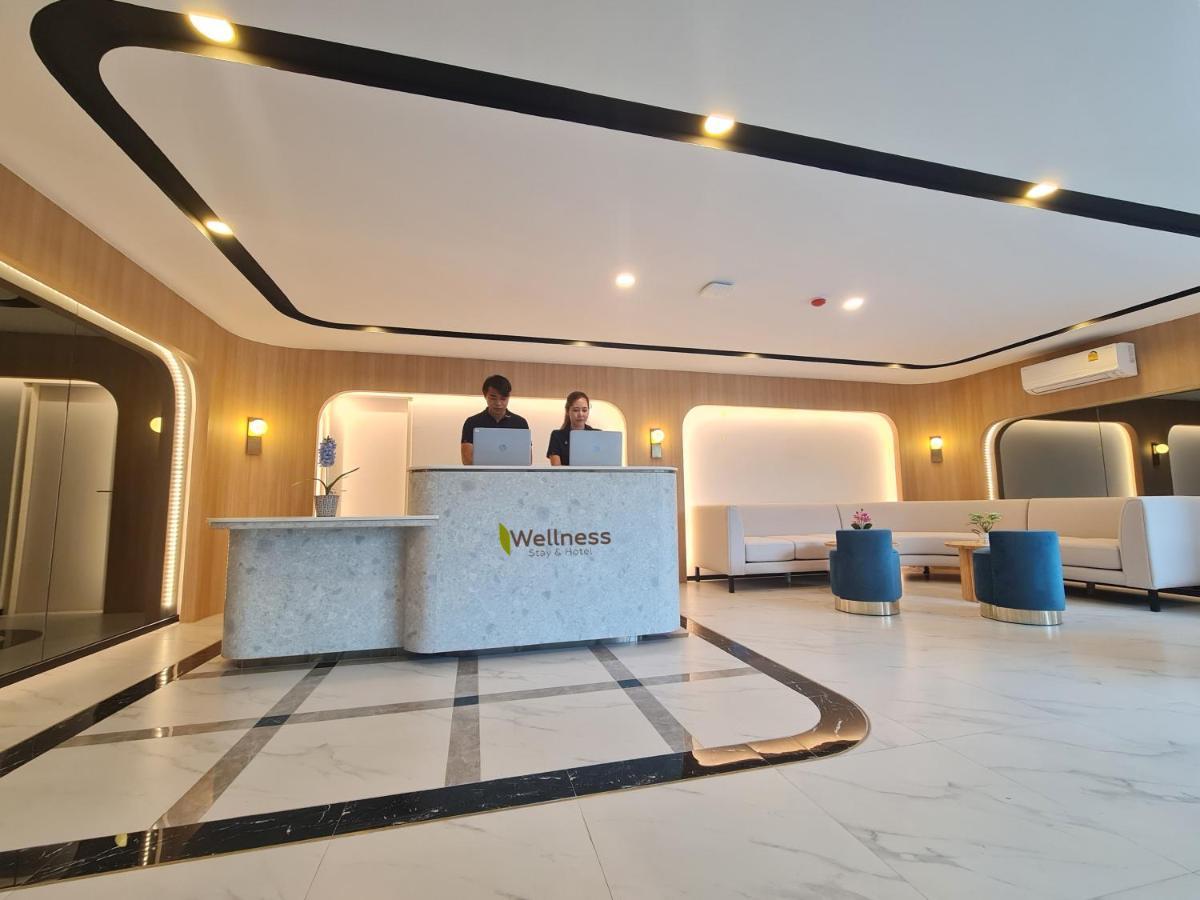 Wellness Stay & Hotel Sukhumvit 107 Banguecoque Exterior foto
