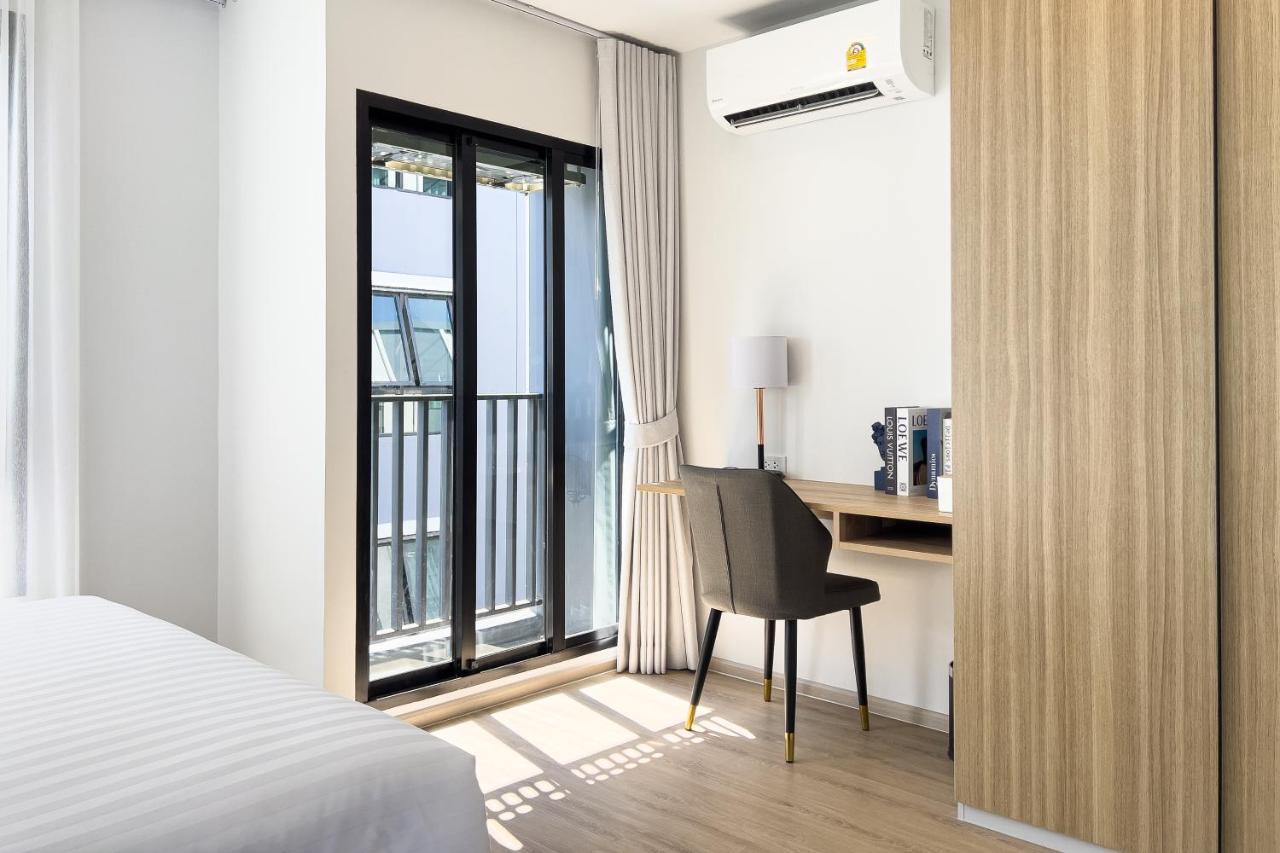 Wellness Stay & Hotel Sukhumvit 107 Banguecoque Exterior foto